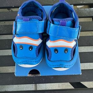 Stride Rite splash sandal Clownfish 3.5m